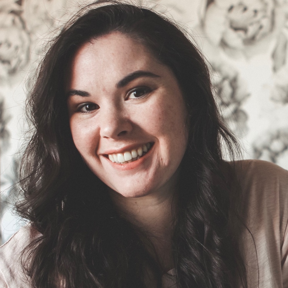 Meet your Posher, Courtney